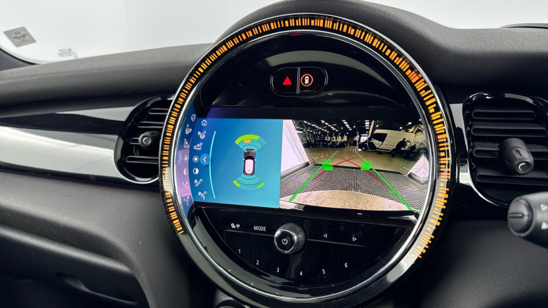 MINI Hatchback 135kW Cooper S Level 3 33kWh 3dr Auto Electric Hatchback